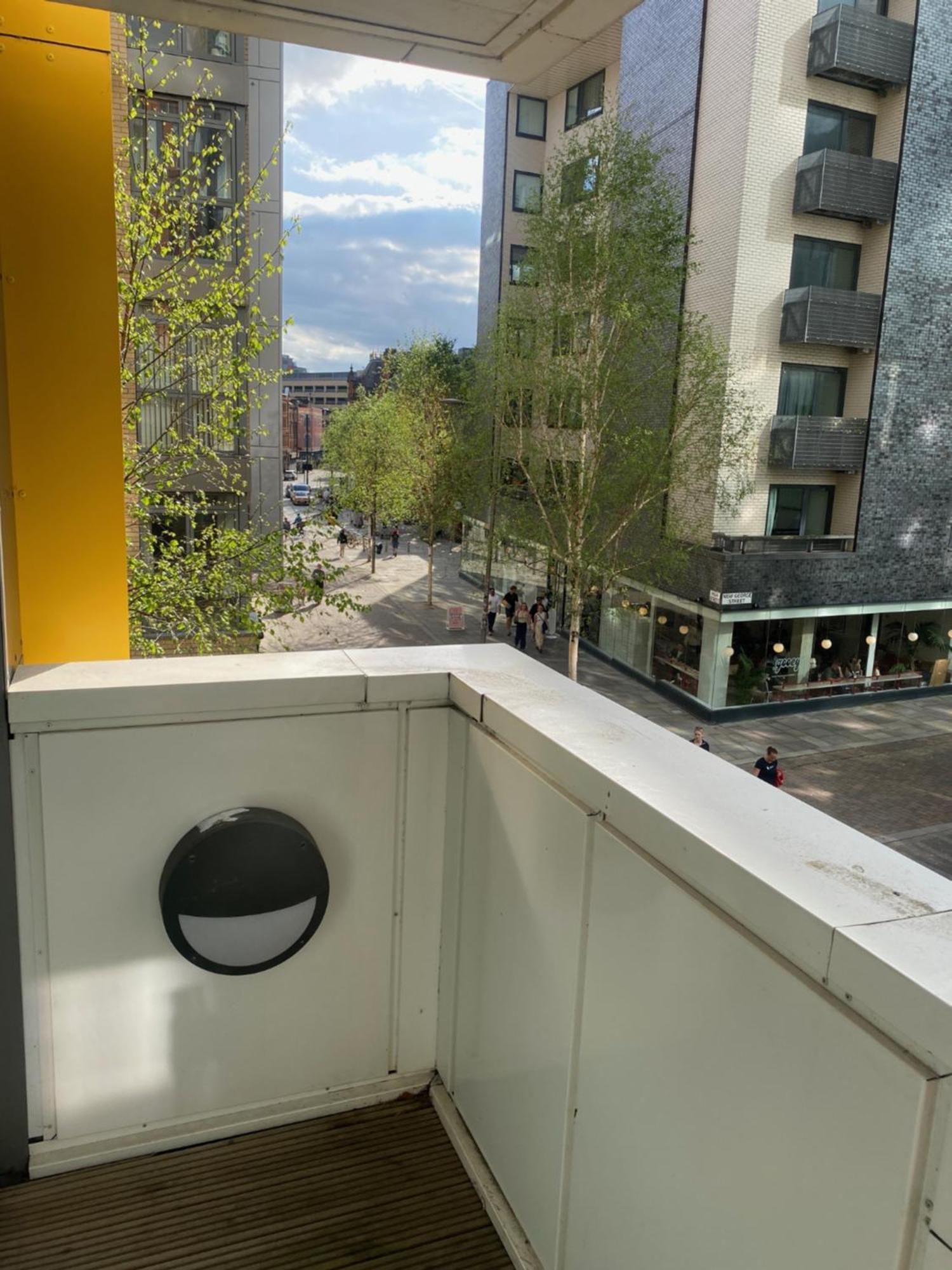 2 Bedroom In The Heart Of Centre *